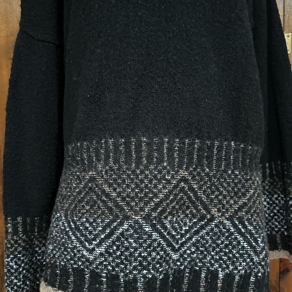 Cozy Black Knit Sweater - Picture 2 of 6